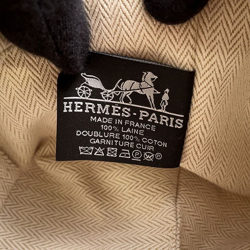 Hermes Pouch Bric-a-Brac PM O-carre Fauve Silver Wool