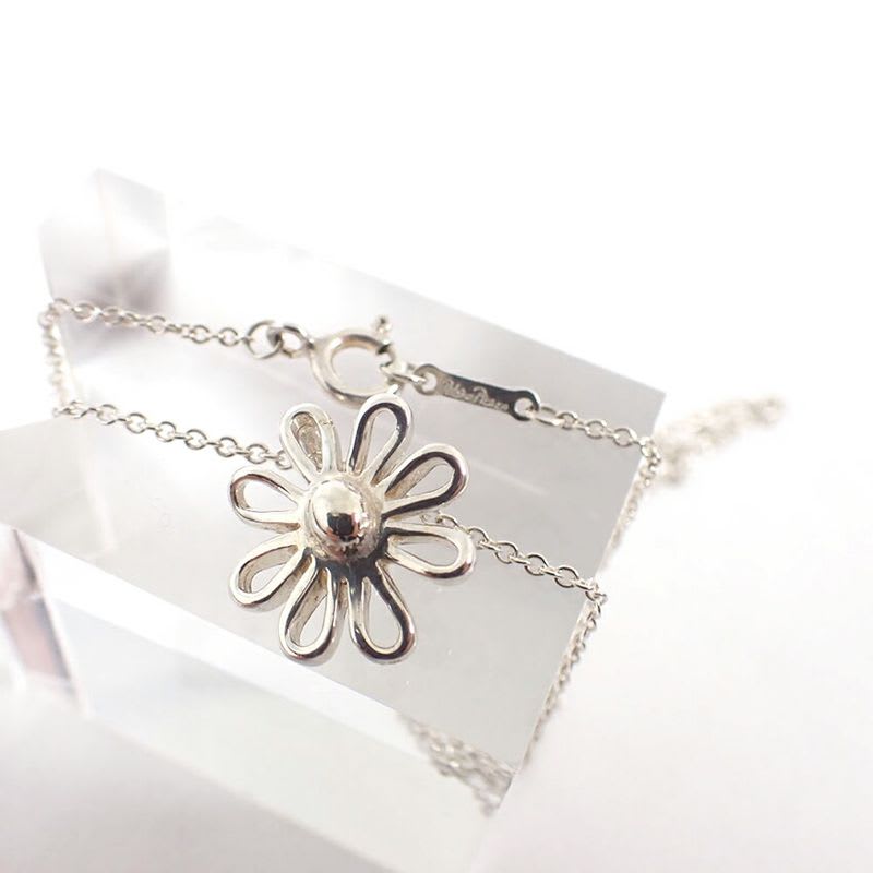 Tiffany & Co 925 Daisy Pendant Necklace J129-3