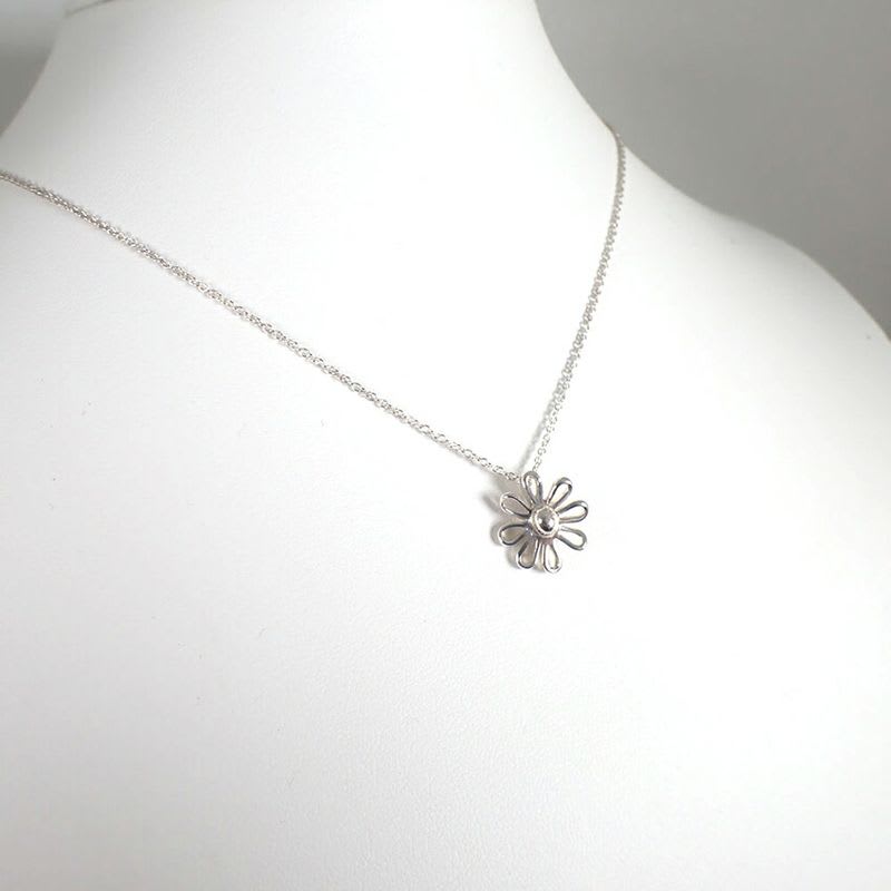 Tiffany & Co 925 Daisy Pendant Necklace J129-3