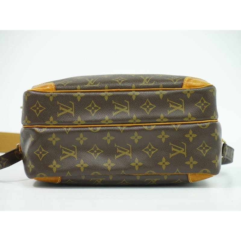 Louis Vuitton Nile Monogram Shoulder Bag Pochette Brown