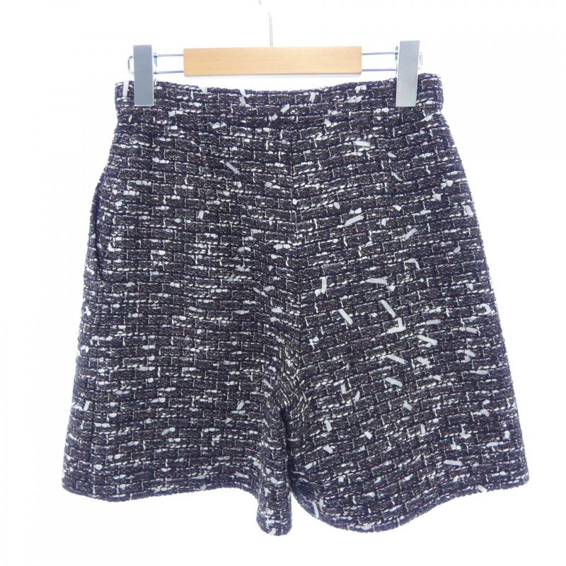 Chanel Look37 Shorts