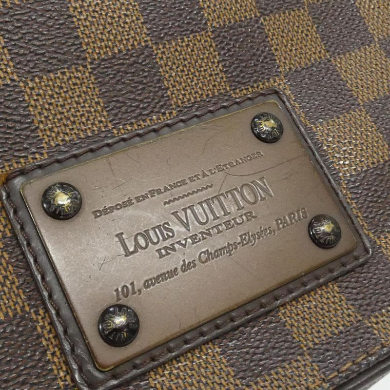 Louis Vuitton Damier Brooklyn PM Shoulder Bag