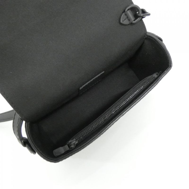 Louis Vuitton Taurillon Monogram Steamer Wearable Wallet Shoulder Bag