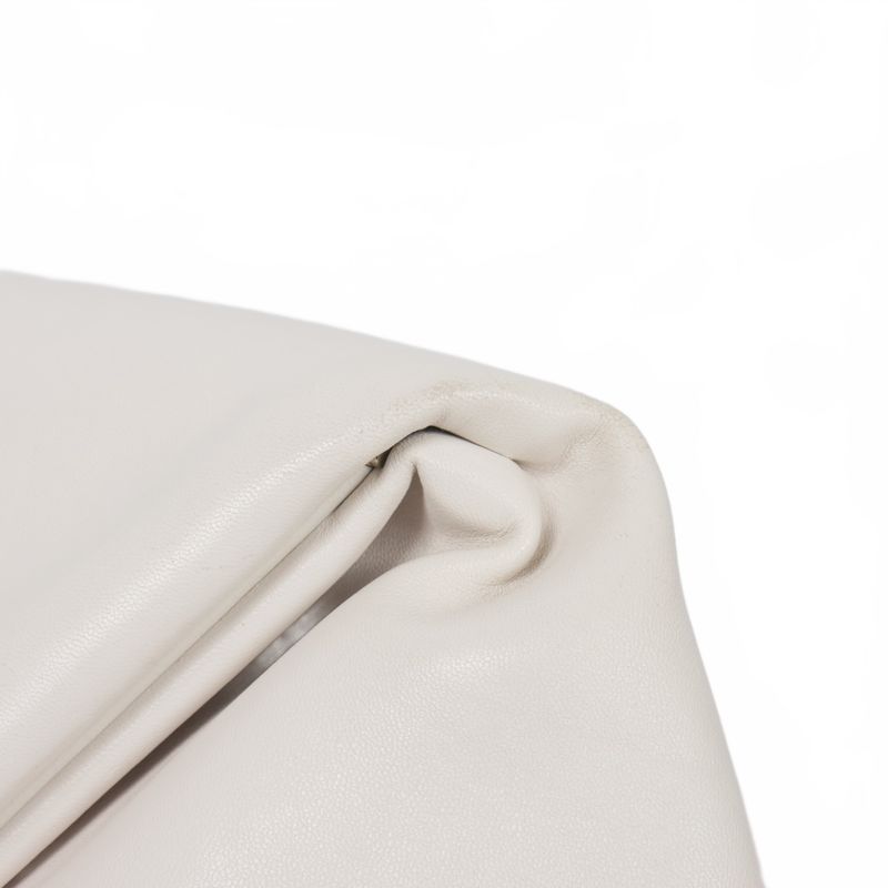 Bottega Veneta Triangle Clutch BAG Triangle Clutch Bag Leather White