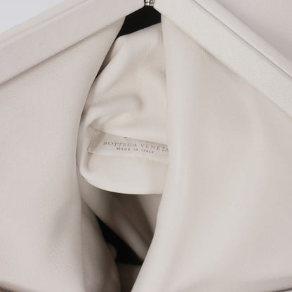 Bottega Veneta Triangle Clutch BAG Triangle Clutch Bag Leather White