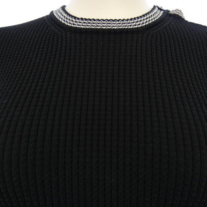 Chanel P72040k10370 Dress