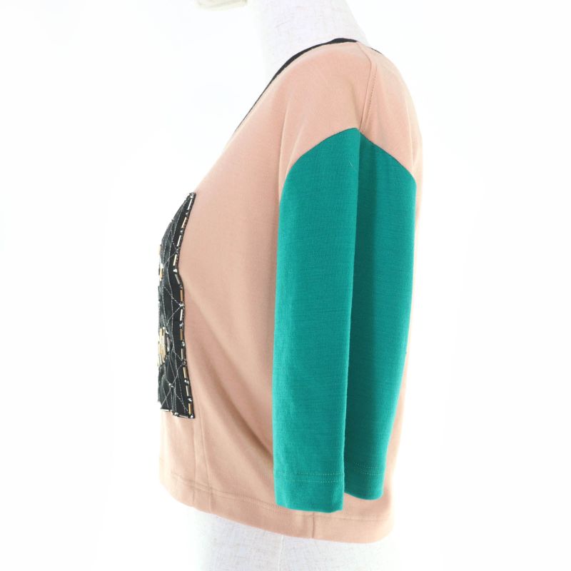 Chanel 22SS 23A P75264v22445 100% Wool Coco Mark Bead Decoration Cropped Top