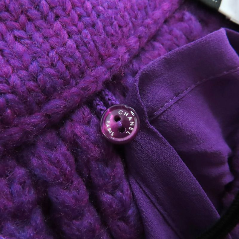 Chanel P72880 Coco Mark Button Wool Bermuda Half Pants Purple 34 Made In Italy