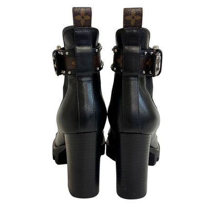 Louis Vuitton Studded Belt Side Gore Boots Star Trail Line Boots Black Ladies