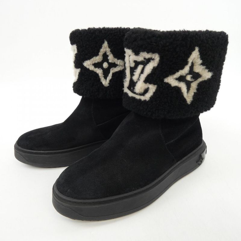 Louis Vuitton Logo Suede Snowdrop Line Boots