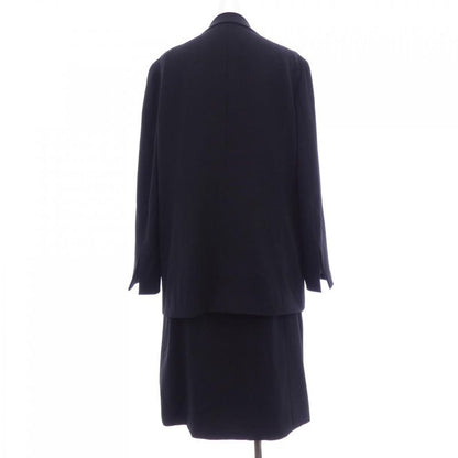 Vintage Chanel P11485v02954 98A Suit