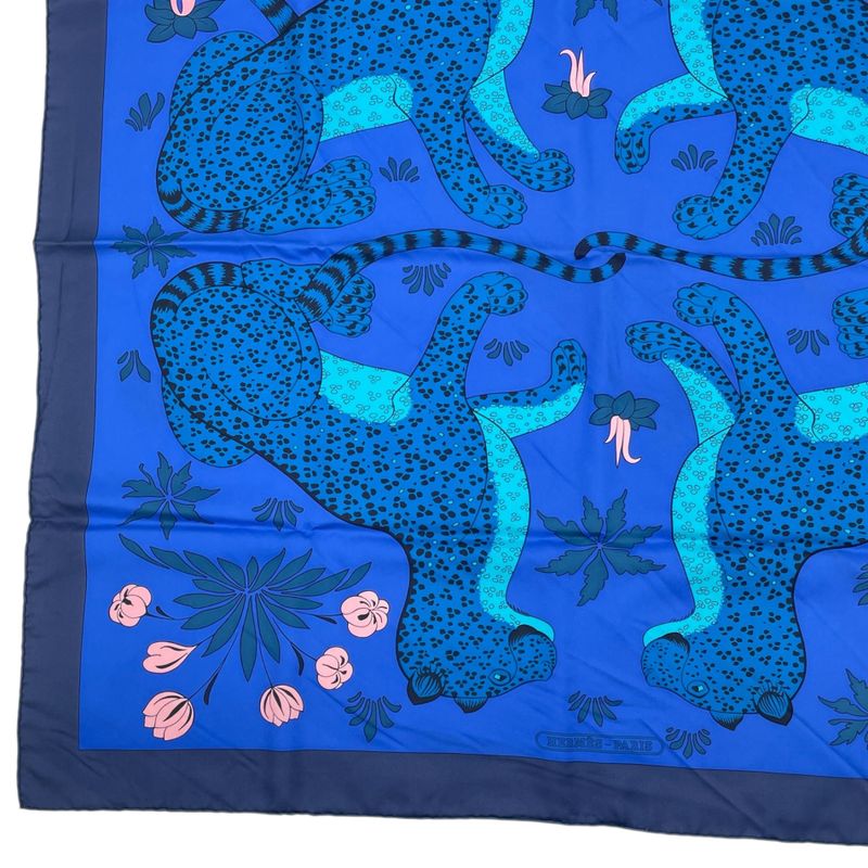 HERMES Carre 90 Scarf LES Leopard 100% Silk