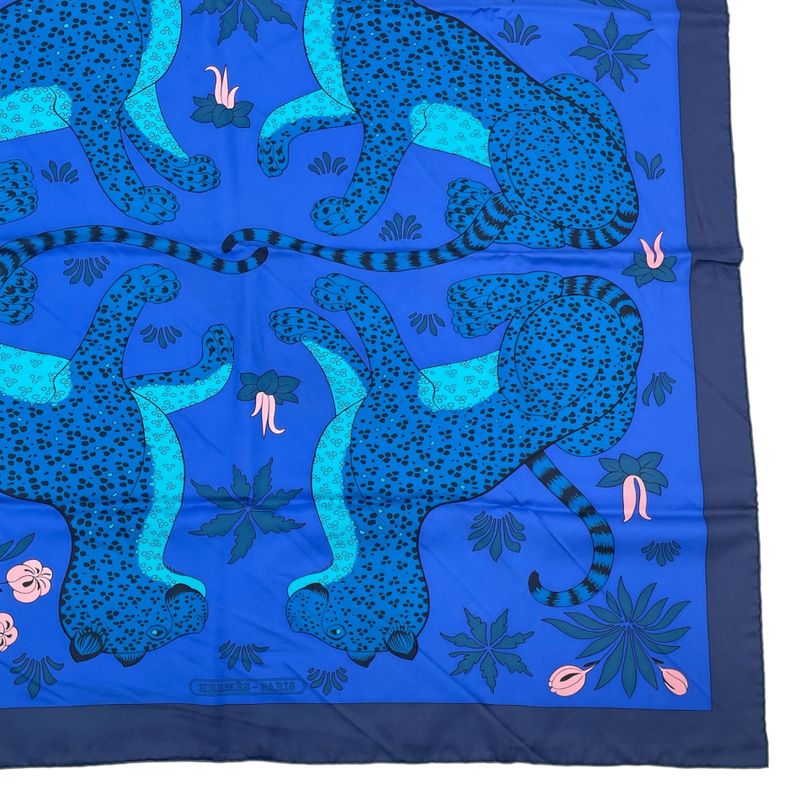 HERMES Carre 90 Scarf LES Leopard 100% Silk