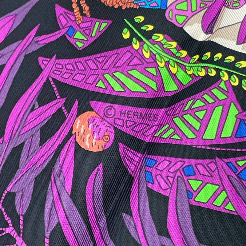 HERMES Carre 90 Silk Scarf LA Promenade DE Platon Plato's Journey Purple With