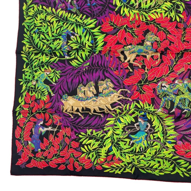 HERMES Carre 90 Silk Scarf LA Promenade DE Platon Plato's Journey Purple With