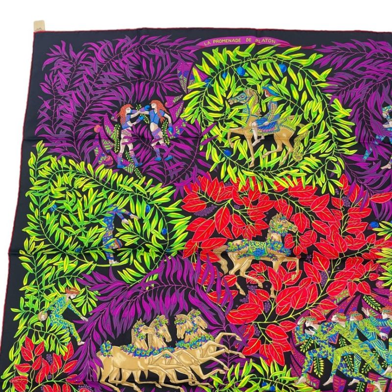 HERMES Carre 90 Silk Scarf LA Promenade DE Platon Plato's Journey Purple With