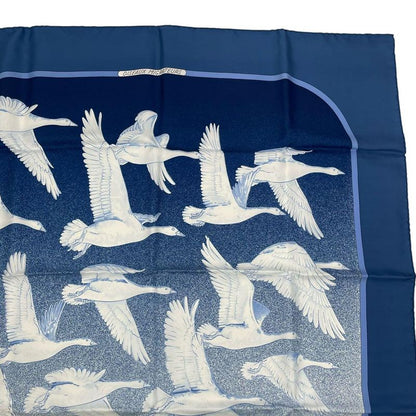 HERMES Carre 90 Scarf Migratory Bird 100% Silk Blue