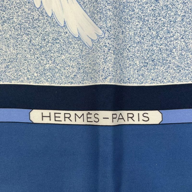 HERMES Carre 90 Scarf Migratory Bird 100% Silk Blue