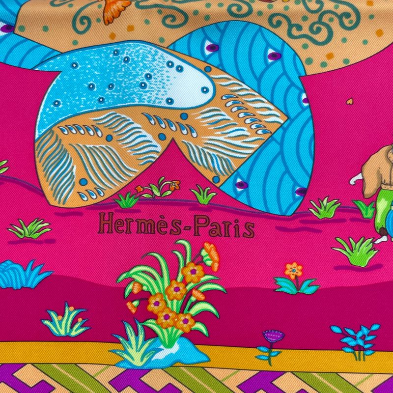 HERMES Carre 90 Large Scarf 100% Silk Ballade De Heian In The Garden Of Heian