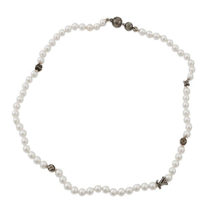 Louis Vuitton Necklace Monogram Slim Pearl Faux