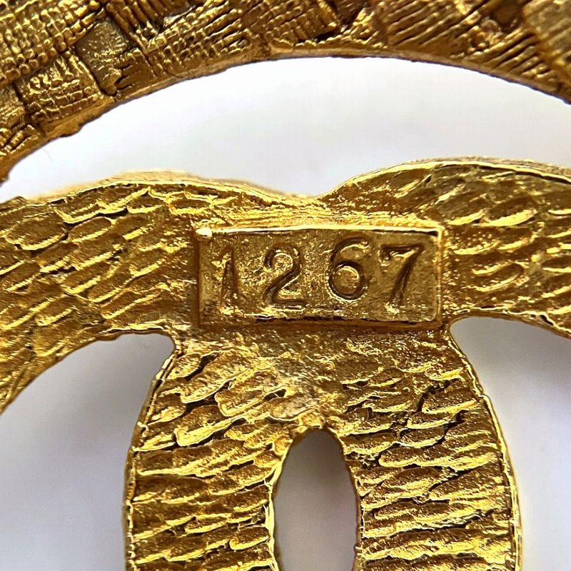 CHANEL Vintage Brooch Accessories - Total Weight Approx 17g GP