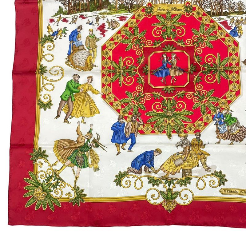 HERMES Carre 90 Large Scarf Silk Joies D'hiver Winter Fun Red Box Included