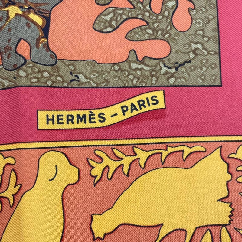 HERMES Carre 90 Scarf Silk Early America Good Old America Animal Pattern Red