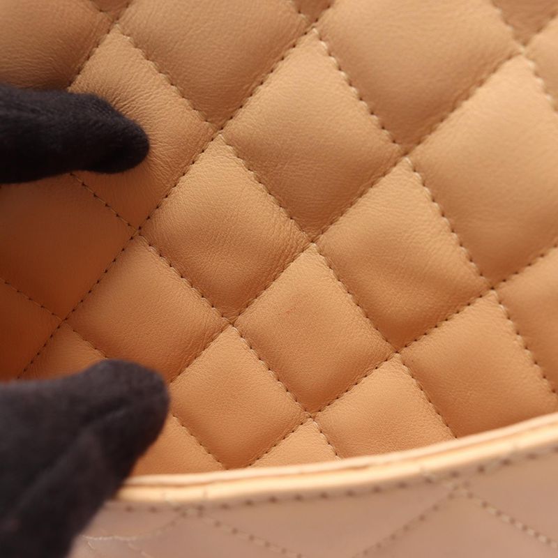 CHANEL Tote Bag Cambon Line Medium Beige Black Leather Cambon Medium Tote
