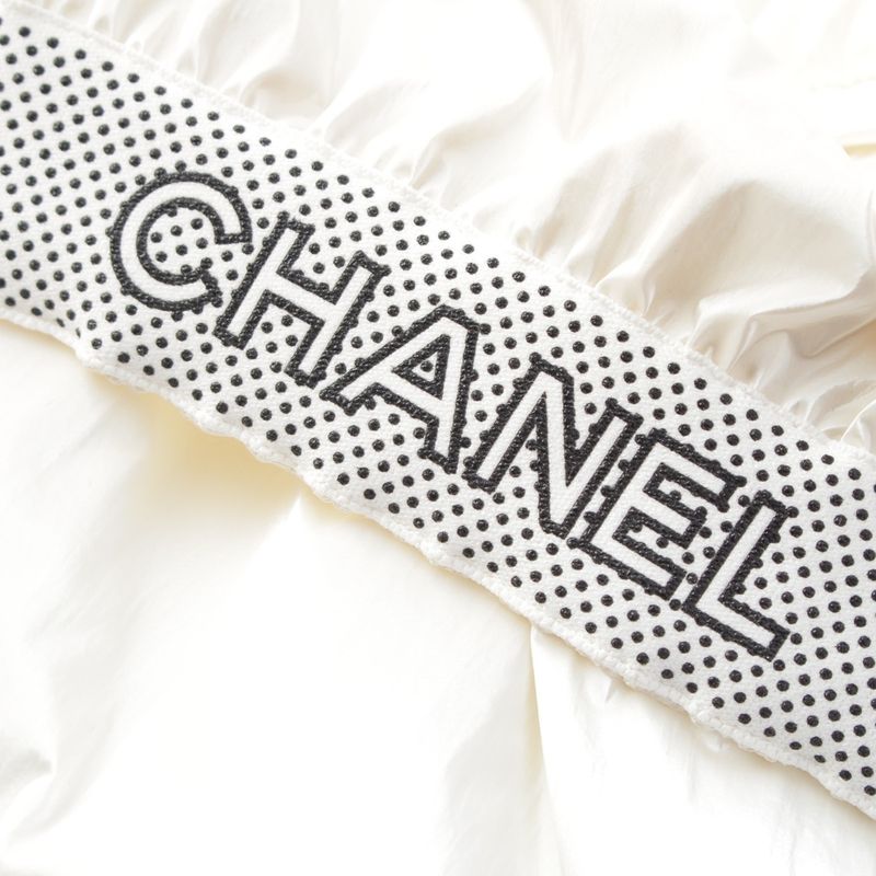 CHANEL 25 26 Coco Nege Collection Coco Mark Puffer - Down Coat Outerwear