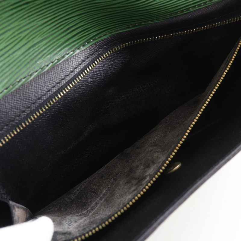Louis Vuitton Montagne 27 Vintage M52654 Epi Leather Borneo Green 8912vi Unisex