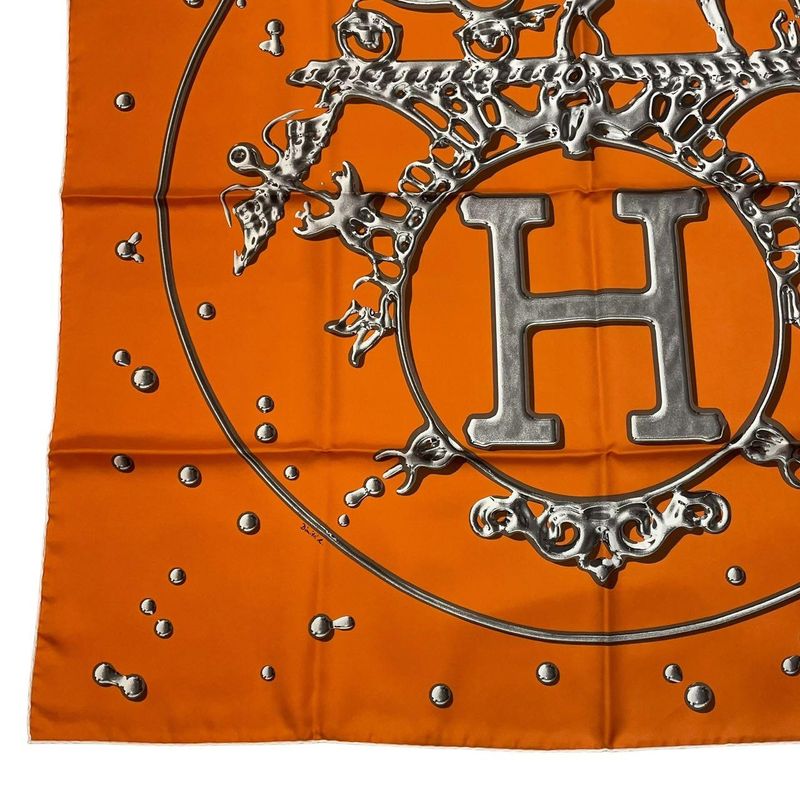 HERMES Carre 90 VIF Argent Silver Drop Scarf Silk Orange Box Included