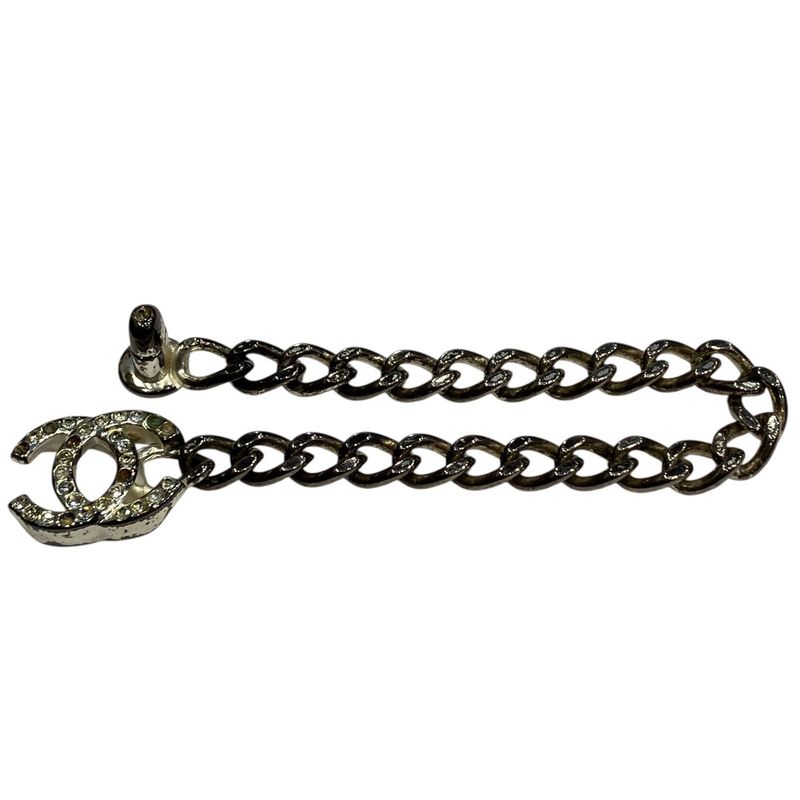 CHANEL Coco Mark Turnlock Bracelet Accessories - Brass