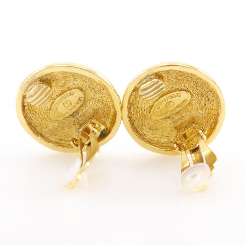 Chanel Chanel Coco Mark Quilted Vintage Gold Plated 22.0 g Earrings