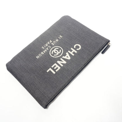 Chanel Clutch 21 Denim Logo