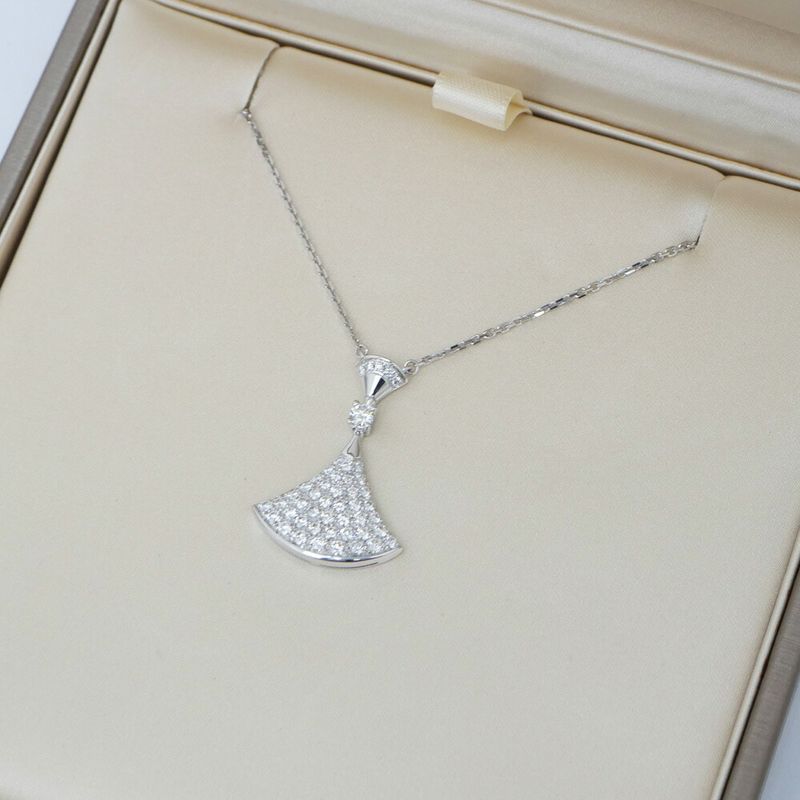 BVLGARI Diva Dream Necklace 750wg Diamond Approx 7.2g Regular Box-warran