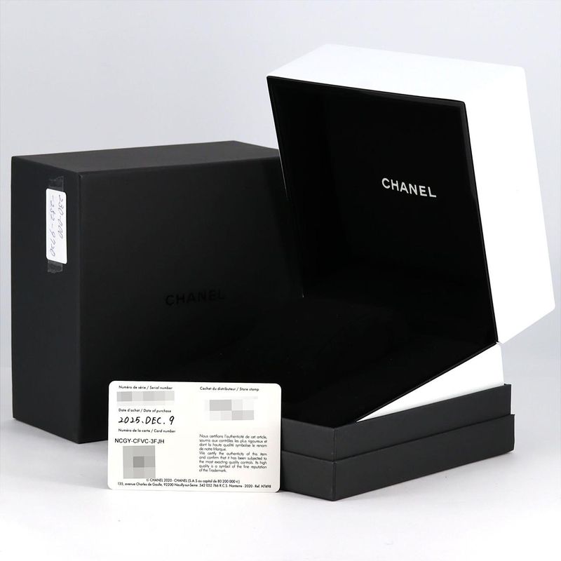 CHANEL J12 Phantom Caliber-12.1 38mm (1.50in) Ceramic H6186 Ceramic Automatic