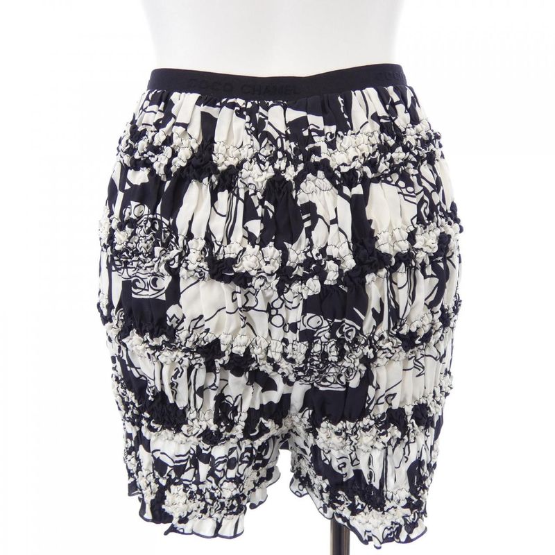 CHANEL P71960v63357 Shorts