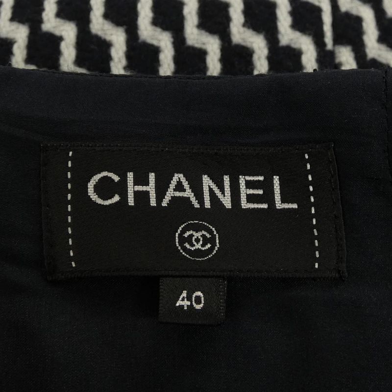 CHANEL P59021v39106 Skirt