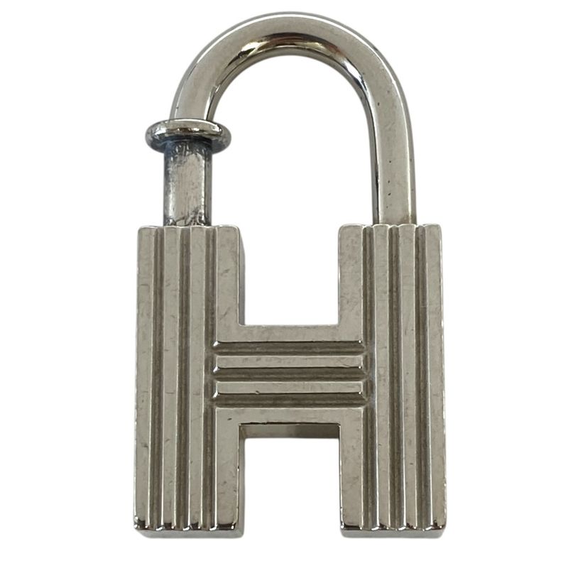 HERMES First Step Of A New Century Cadena Padlock 2000 Limited H Motif Charm