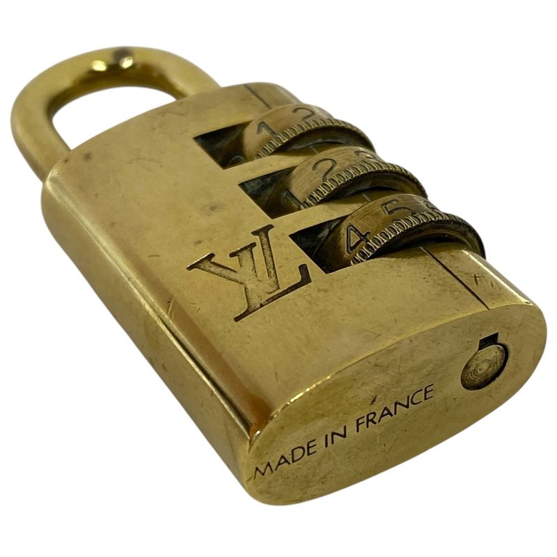 Louis Vuitton Cadena Padlock Dial Padlock Charm Accessories - Gold Louis