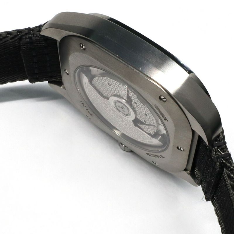 HERMES H08 Watch 42mm Sp1.741 Gray-black Titanium Sangle