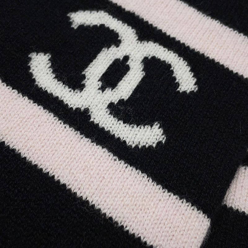 Chanel Scarf CC Logo Cashmere Shawl Black White Black White Pink