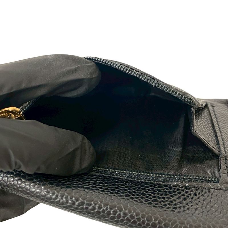 Seal No 7 CHANEL Vintage Coco Mark Caviar Skin Leather Genuine Leather Trifold