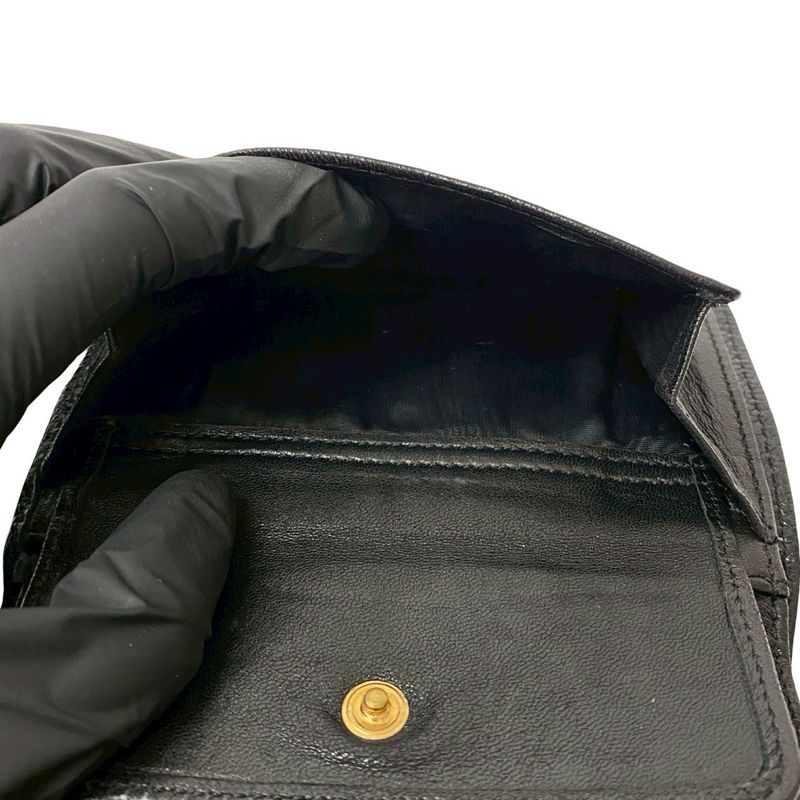 Seal No 7 CHANEL Vintage Coco Mark Caviar Skin Leather Genuine Leather Trifold