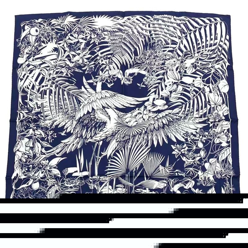 HERMES Carre 90 Scarf Silk Flamingo Party Flamingo Party Bee Pattern White X