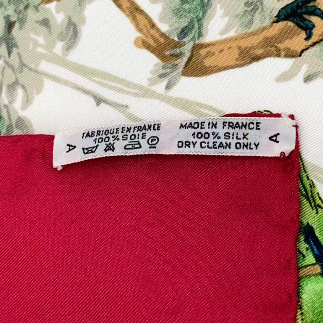 Hermes Scarf Carre 90 Equateur Equatorial Animal Bird All Over Pattern Silk Red