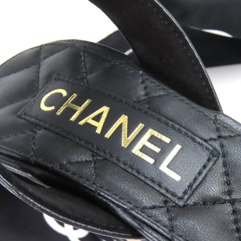 CHANEL 2025-2026 G46938 Lambskin Cruise Collection Coco Mark Silk Scarf