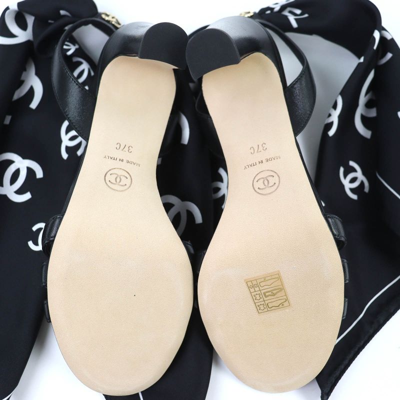 CHANEL 2025-2026 G46938 Lambskin Cruise Collection Coco Mark Silk Scarf