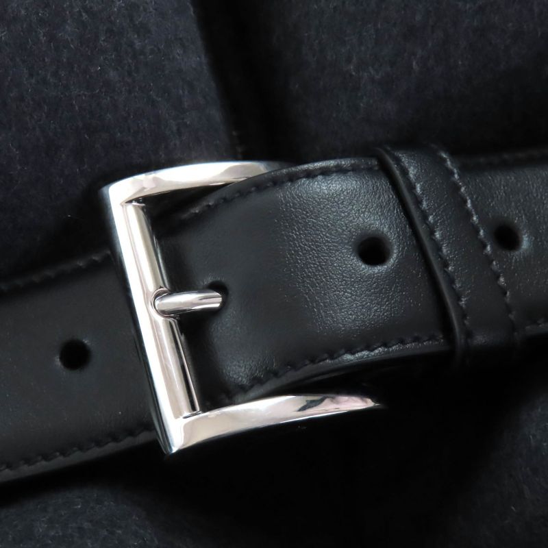 PRADA 24AW 29s131 100% Virgin Wool Triangle Logo Plate Leather Belt Down Vest