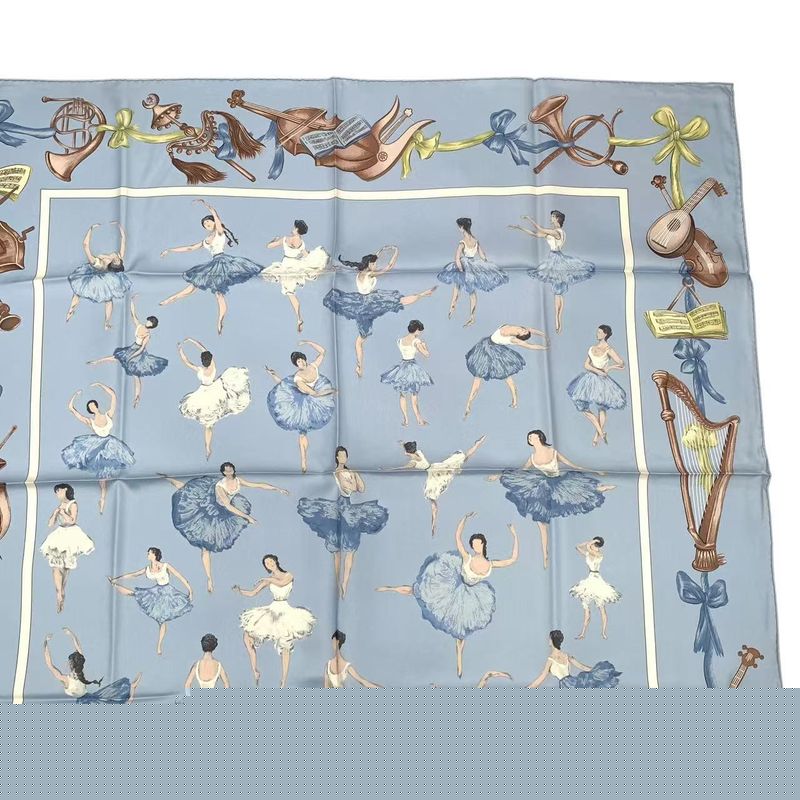 HERMES Carre 90 La Dance Ballet Dancer Ballerina Scarf Silk Blue